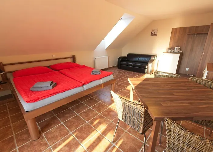 Rozmberk Pensionat 3*